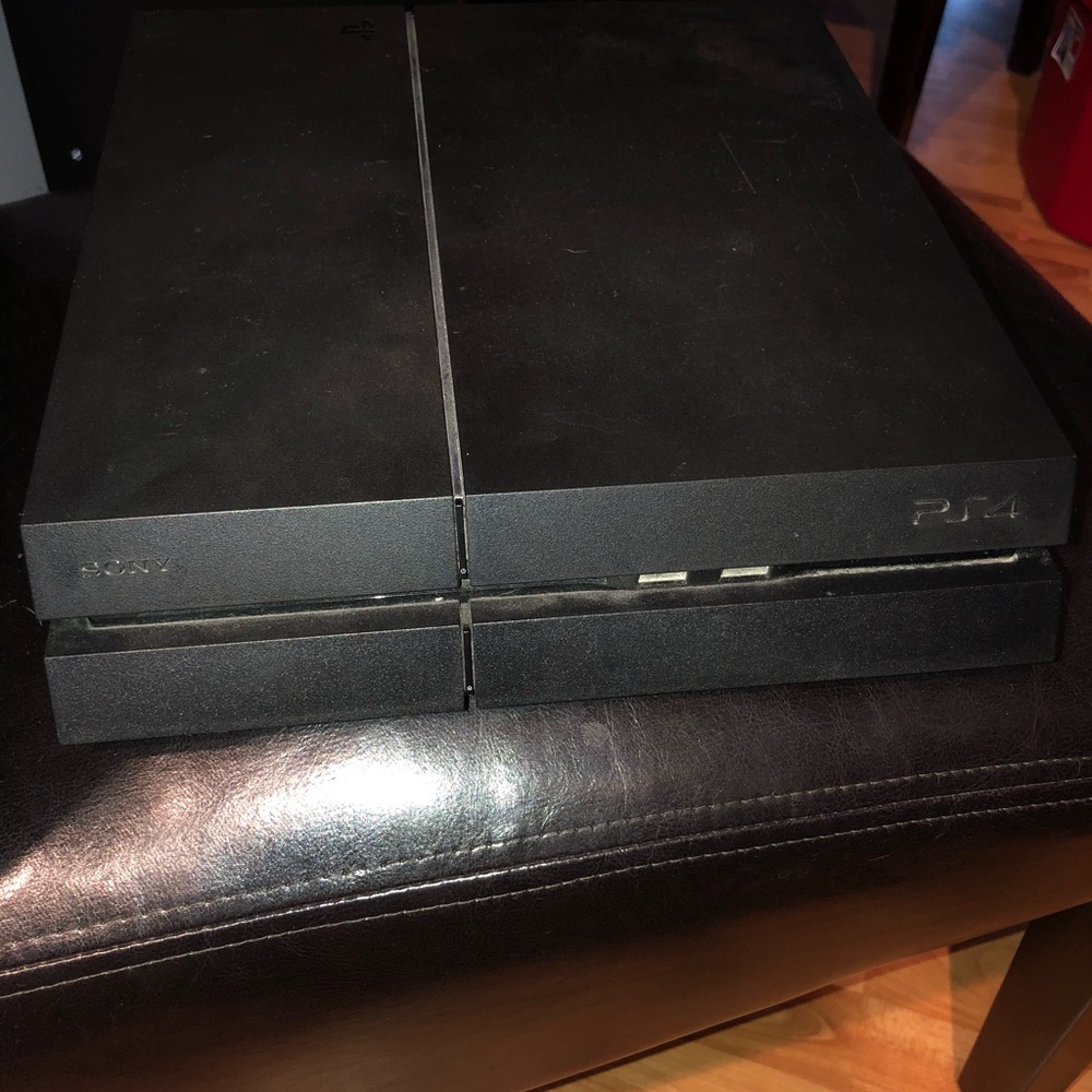 PS4